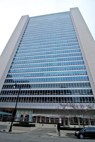 500 W Superior St #1608