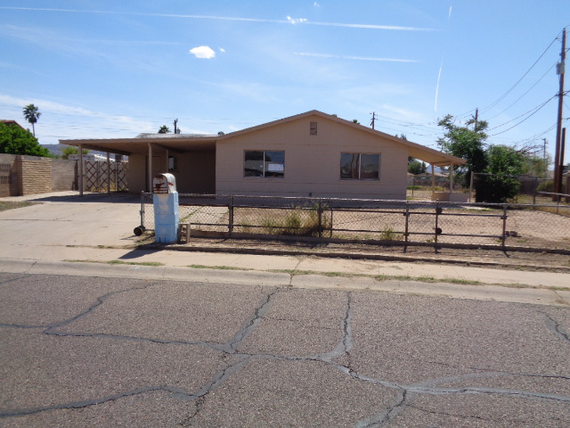 2301 E School DrPhoenix, AZ, 85040Maricopa County