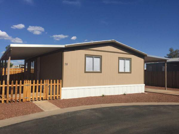 Shamrock Manufactured Home Community 8427 W. Glendale Avenue #38`Glendale, AZ 85305