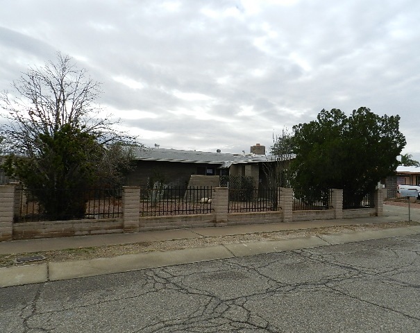 3715 W Raintree DrTucson, AZ, 85741Pima County