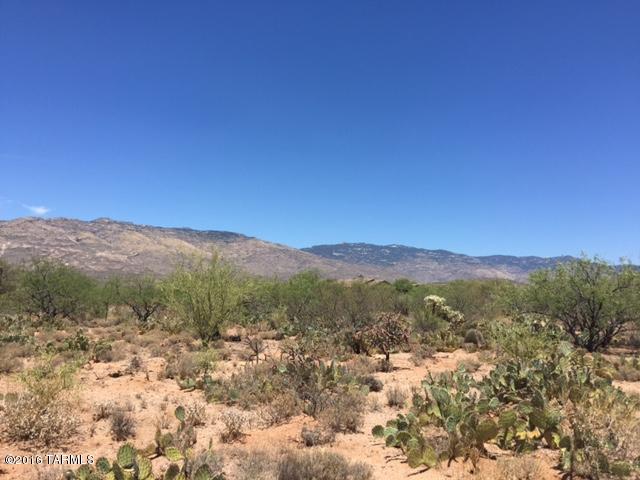 7901 S Camino Loma Alta, Tucson, AZ 85747