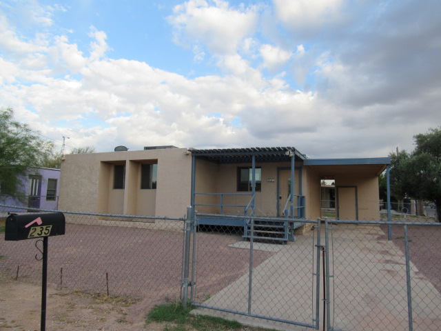 235 W Medina RdTucson, AZ, 85756Pima County
