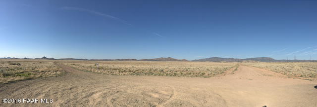 2 N Antelope Meadows Drive, Prescott Valley, AZ 86315