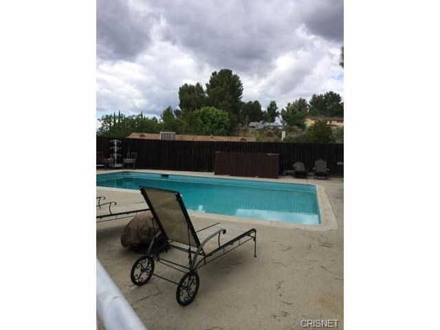 26300 Valley Point Lane, Newhall, CA 91321