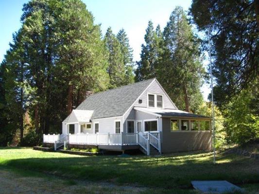 1817 N. Old Stage Rd, Mt. Shasta, United States 96067