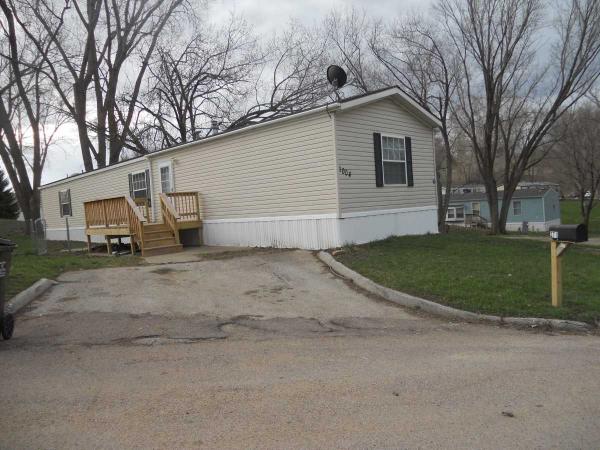 Lake Forest Mobile Home Community, LLC. 3700 28th St Lot 271Sioux City, IA 51105