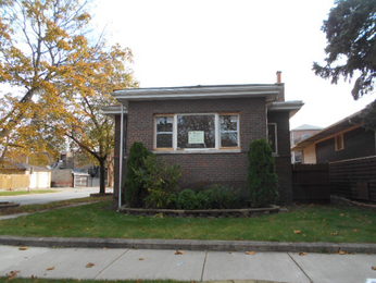 7601 S Oglesby AveChicago, IL, 60649Cook County
