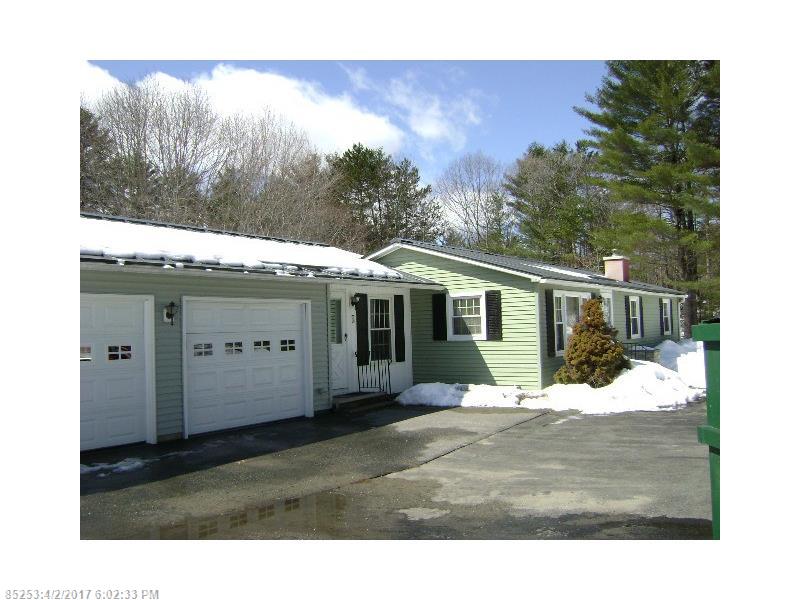 8 Parkview TER, Augusta, ME 04330