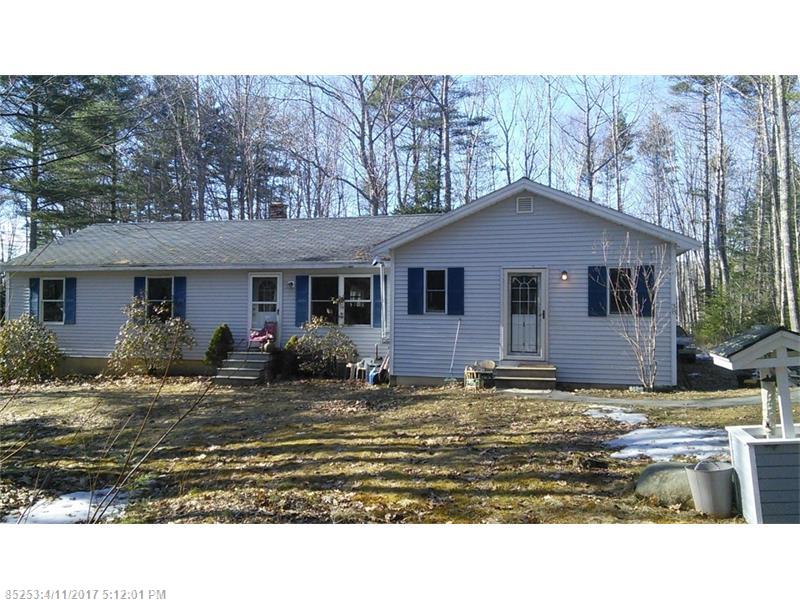 38 The Woods RD, Union, ME 04862