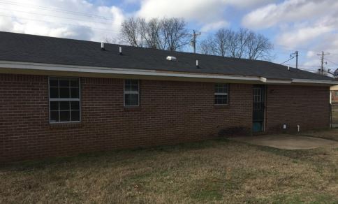 209 Dowdle DrColumbus, MS, 39702Lowndes County