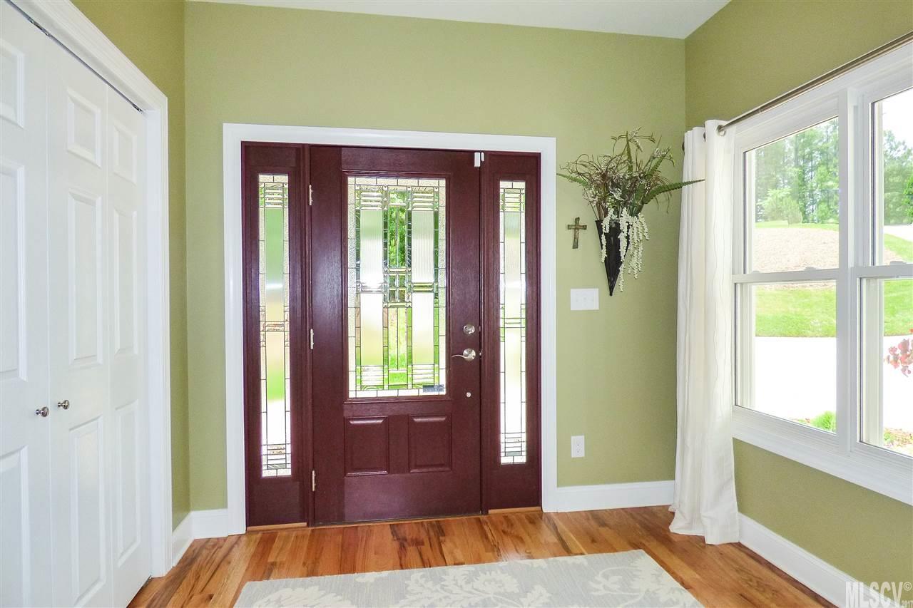 124 EDGEWATER CT, Granite Falls, NC 28630