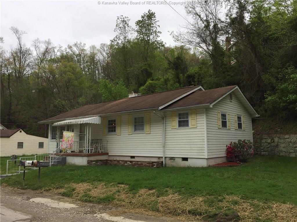 1631 Trace Fork Road, South Charleston, WV 25309