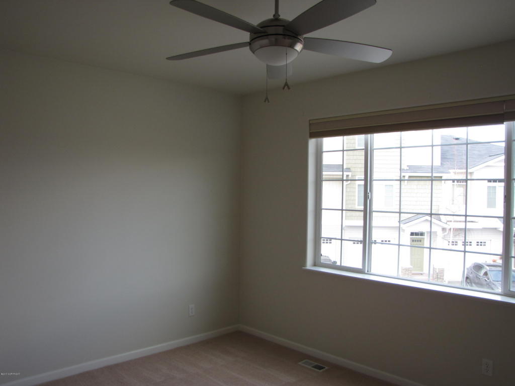 2432 Hillbrook Cir # 2432