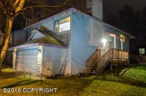 4241 Pinnacle Cir # 17