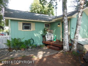 For Sale: 433 N Bliss St Anchorage, AK 99508