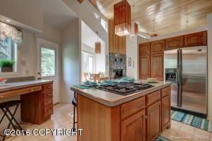 For Sale: 4600 Natrona Ave Anchorage, AK 99516
