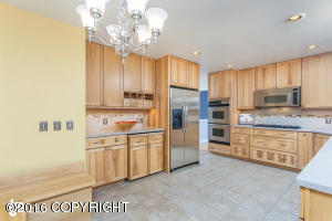 For Sale: 10842 Anvik Cir Eagle River, AK 99577