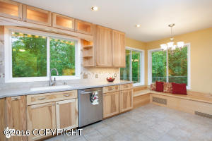 For Sale: 10842 Anvik Cir Eagle River, AK 99577