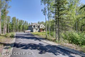For Sale: 8425 W John St Wasilla, AK 99623