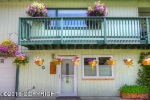 For Sale: 925 N Church Rd Wasilla, AK 99654