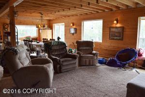 For Sale: 30245 W Glenn Hwy Sutton, AK 99674
