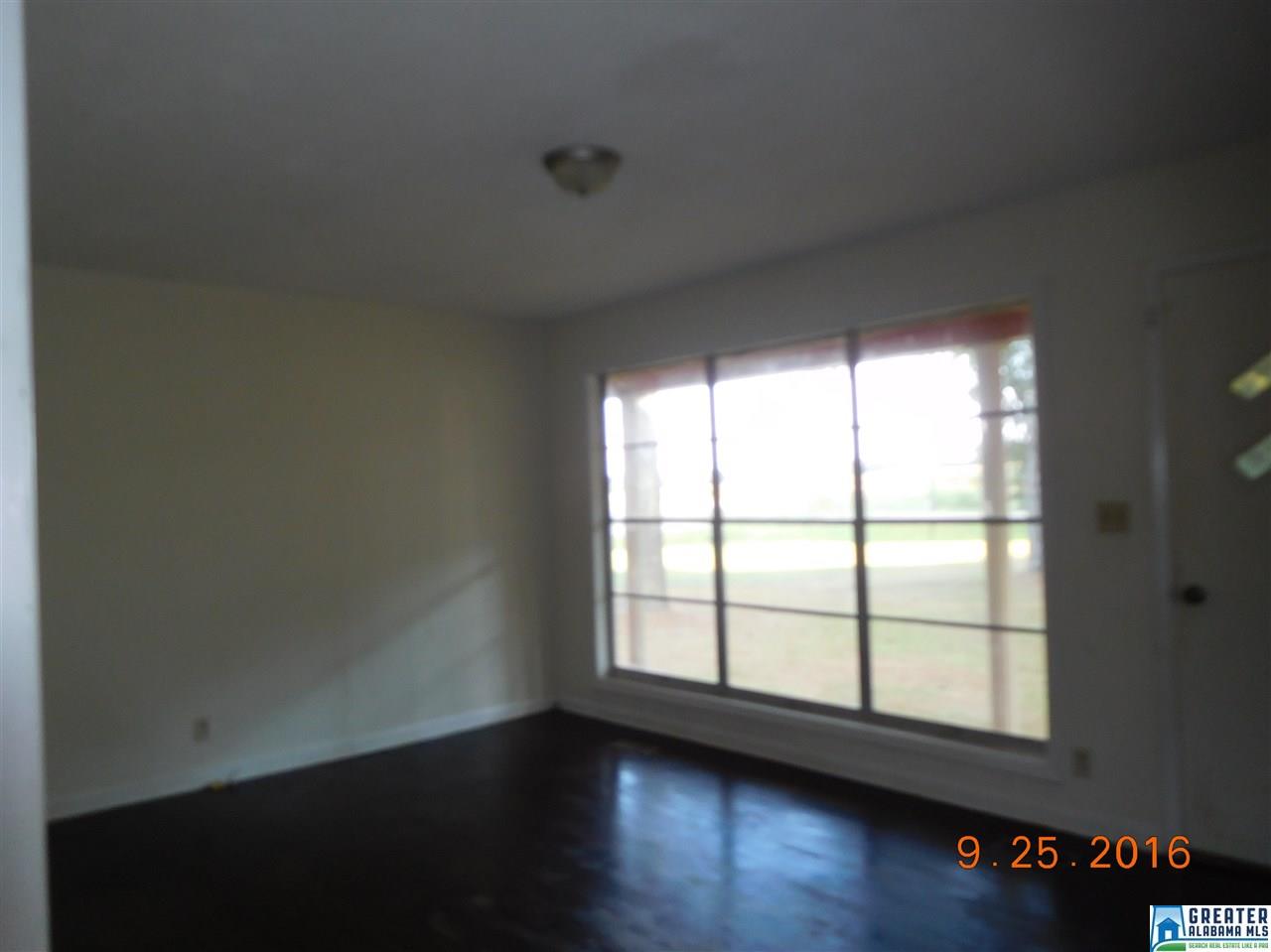 17 Henderson Ave