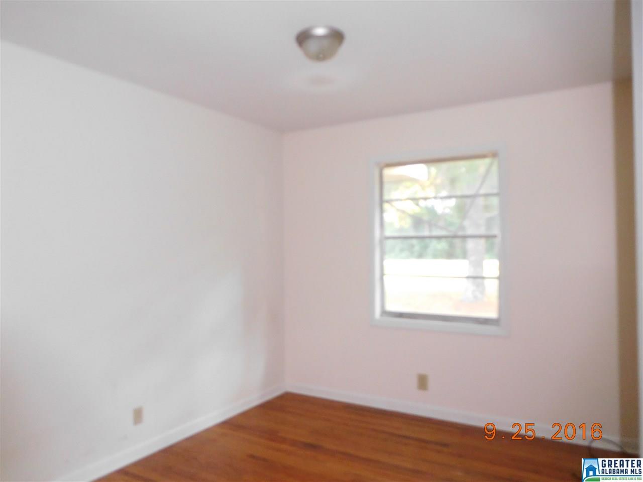 17 Henderson Ave