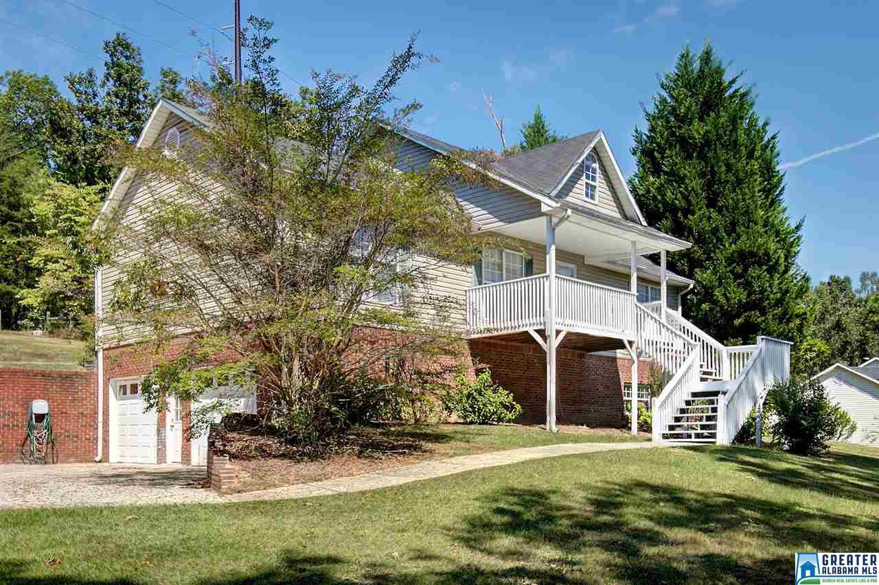 552 Lake Country Dr
