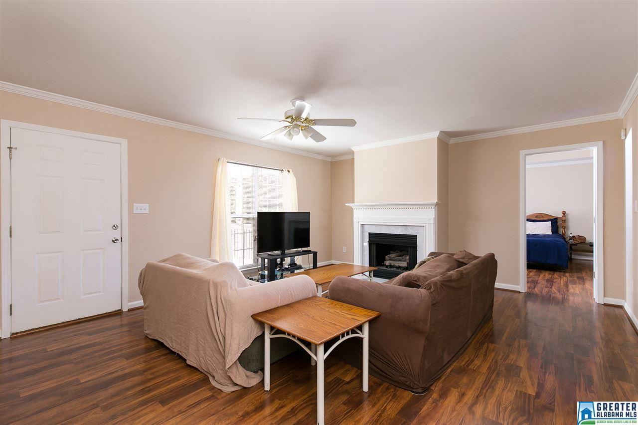 552 Lake Country Dr
