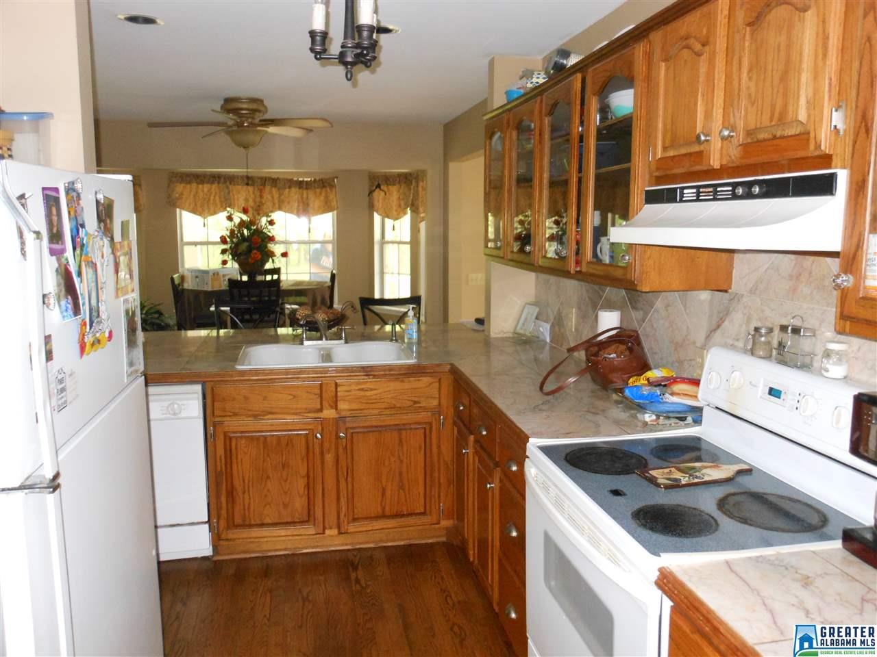 1401 Spring Hill Dr