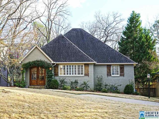 1533 Woodridge Pl