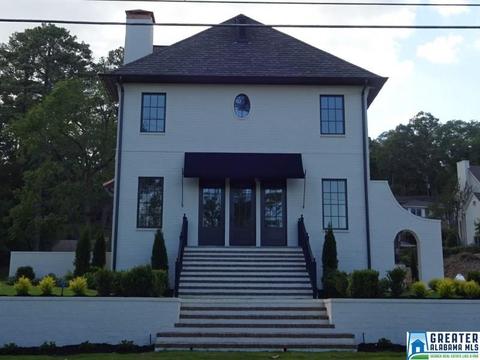 100 Dexter Ave
