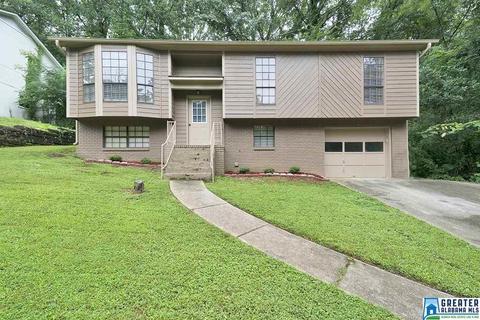 1221 Birchwood St