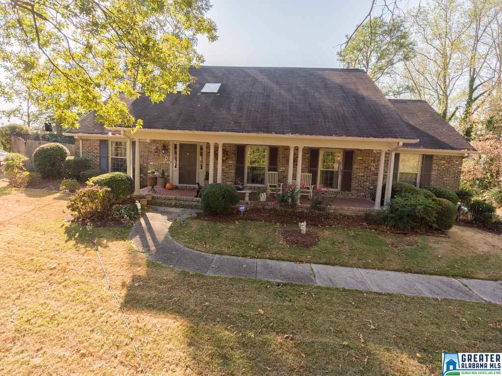 2427 Monte Vista Dr