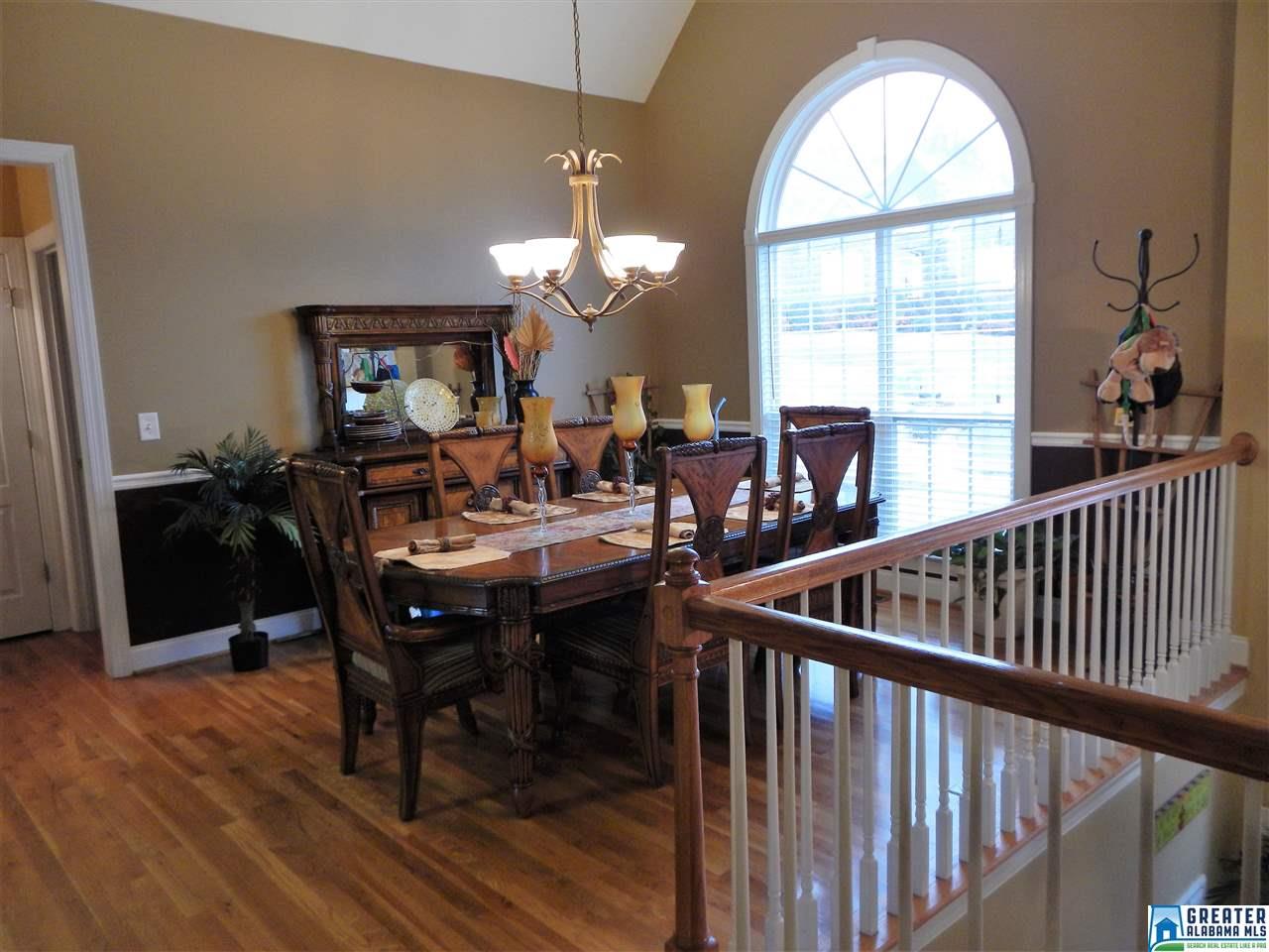 3528 Deerfield Dr
