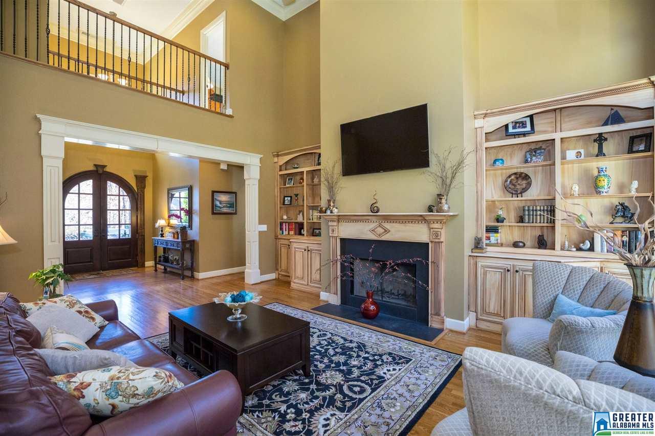 1071 Greystone Cove Dr