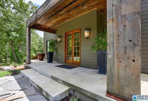 1104 Rolling Hills Cir