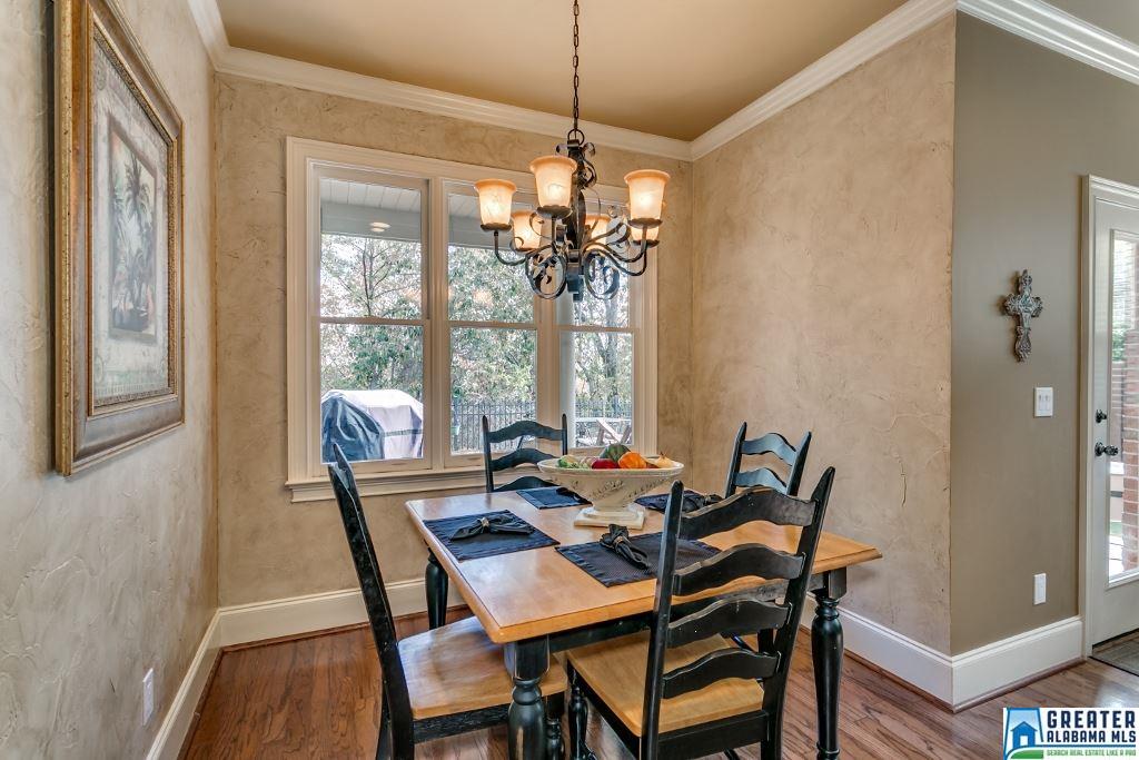 5728 Chestnut Trc