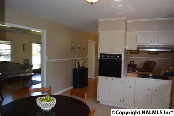1510 SW Faye St SW