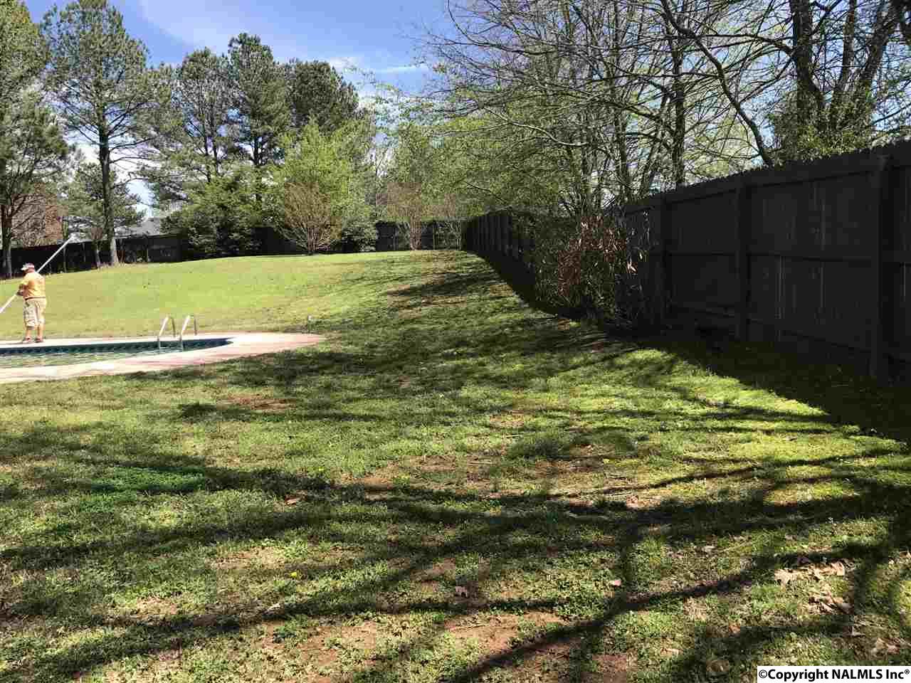 207 Crossrail Cir