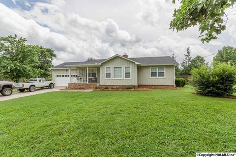124 Loneoak Dr