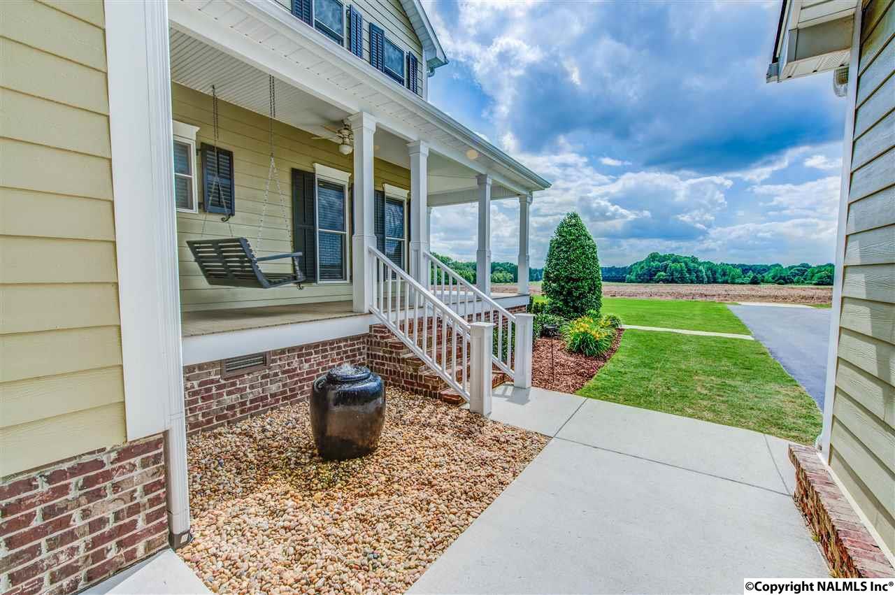 For Sale: 307 Thompson Ln Hazel Green, AL 35750