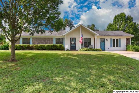 102 Donaldson Dr