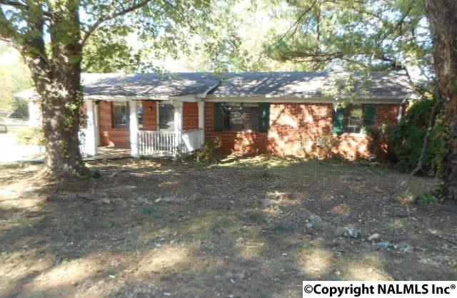 24 Eastwood Dr