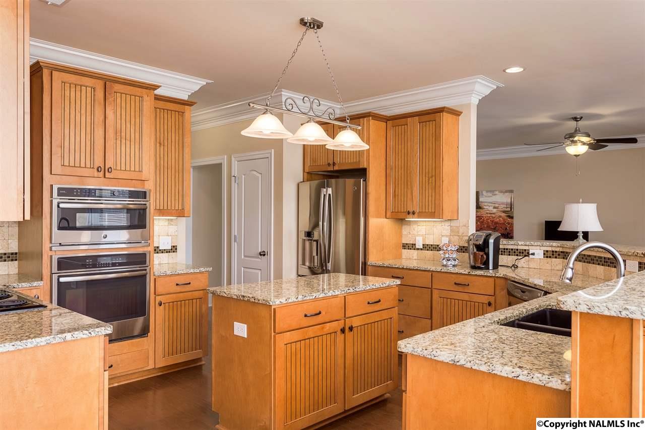7318 SE Sanctuary Cove Dr