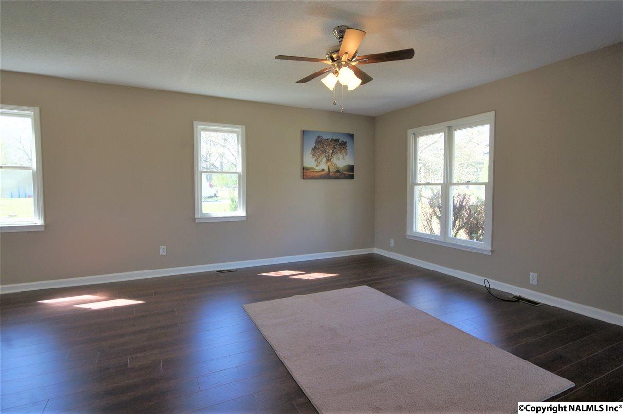 135 Mcneill Rd