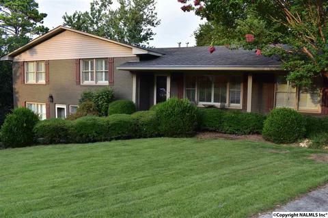 511 Ward Ave