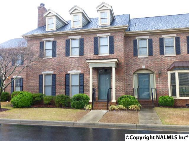114 Valley Way Cir SE