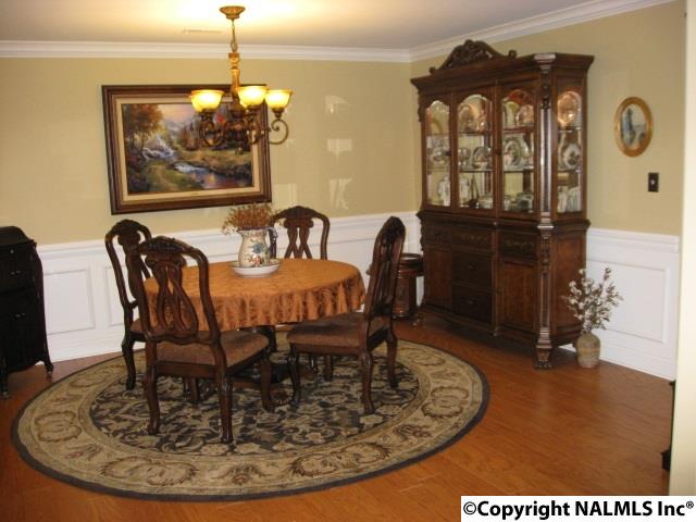 For Sale: 55 Moore Farm Cir Huntsville, AL 35806