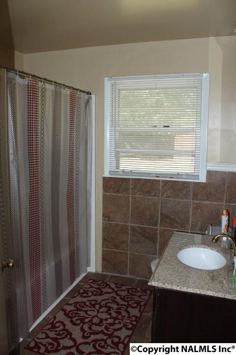 3102 Patrick St